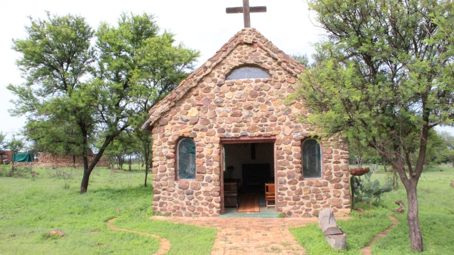 7 Bedroom Property for Sale in Potchefstroom Rural North West